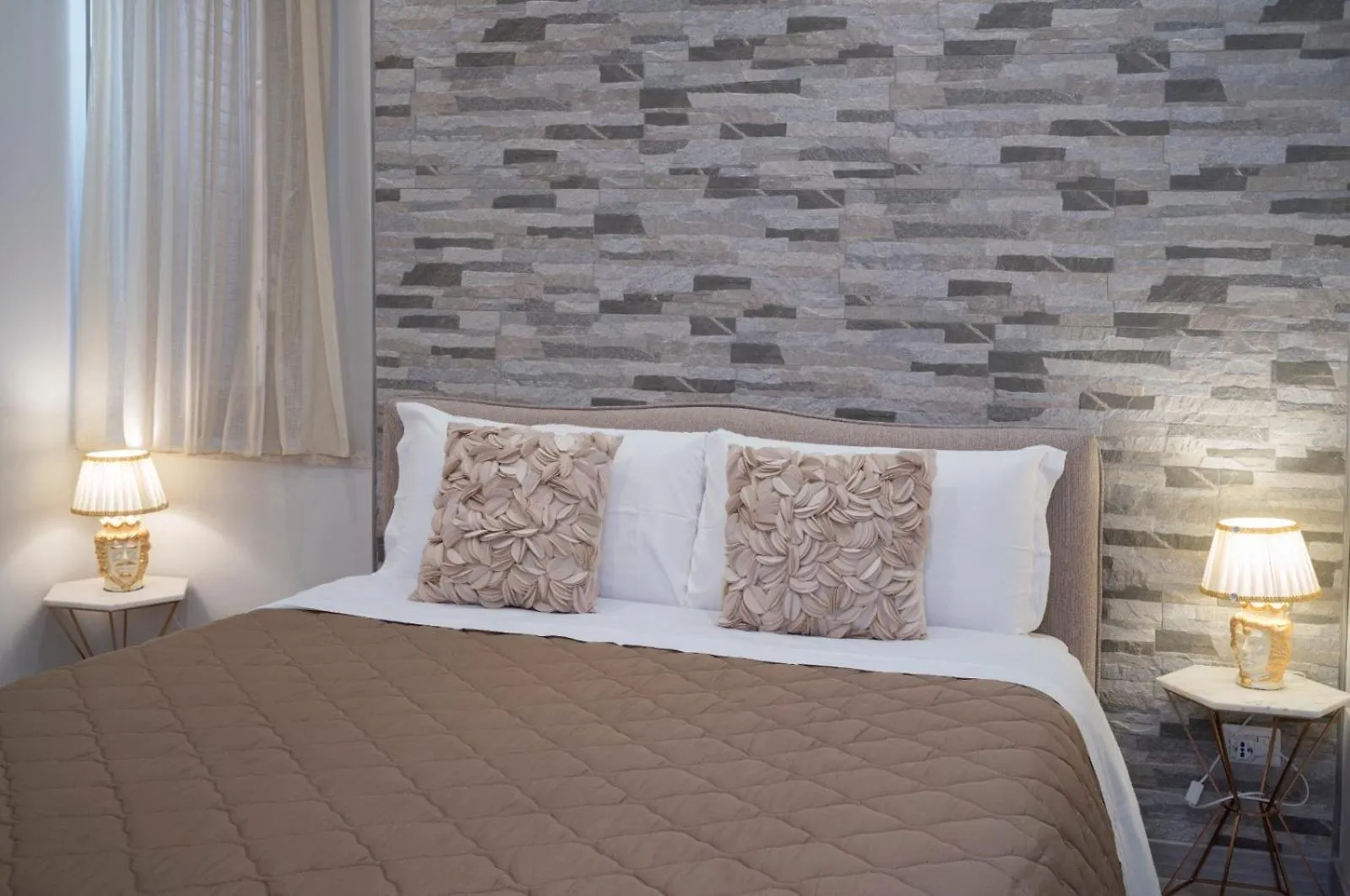 Taozen Apartments Taormina Włochy